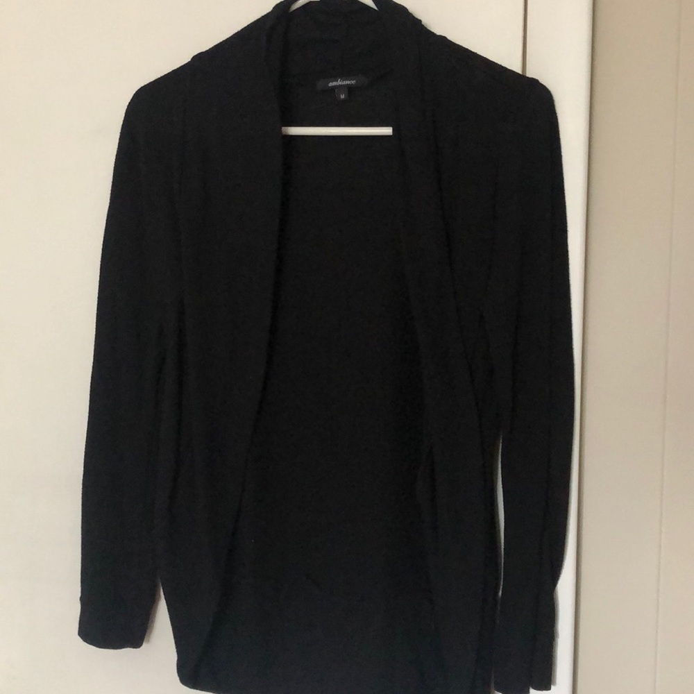Black cardigan medium